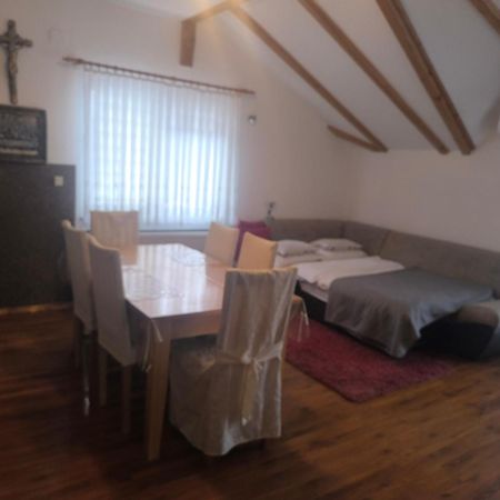 Apartman Lara クラピナ エクステリア 写真