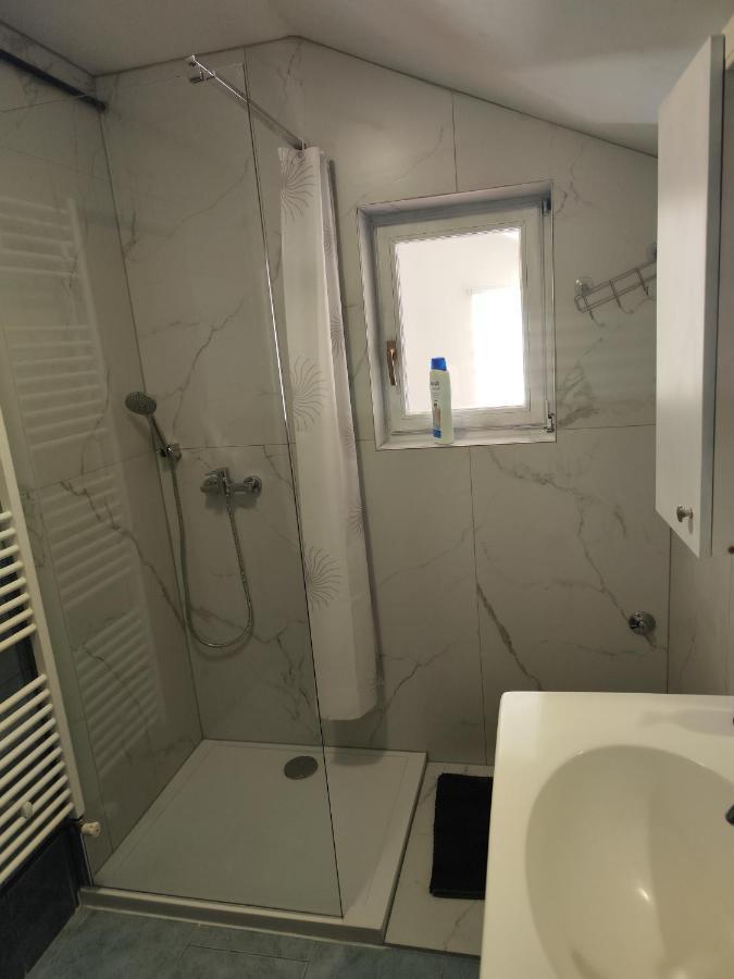 Apartman Lara クラピナ エクステリア 写真